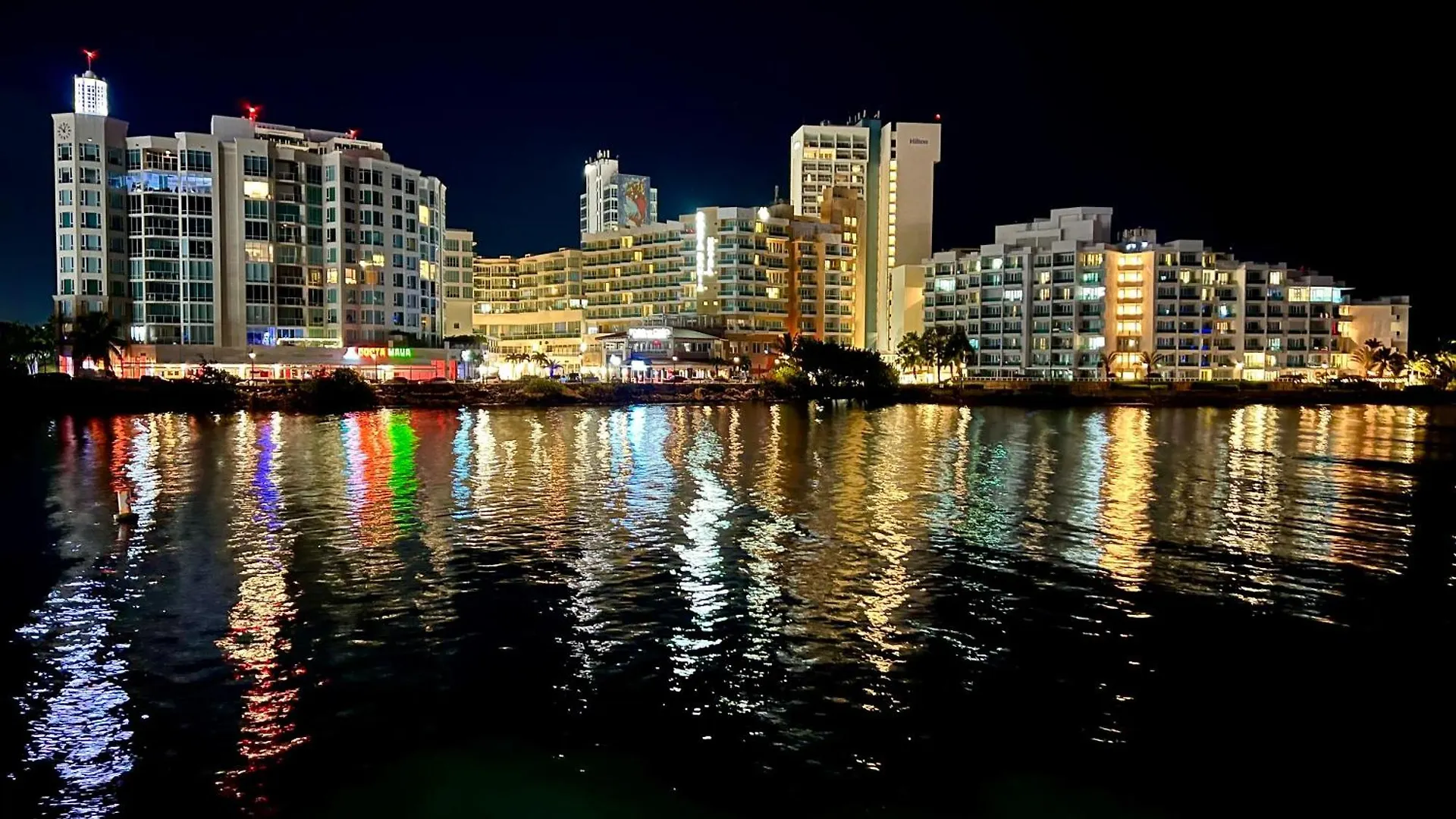 Apartment At Heart Of Condado With Front View Terrace San Juan